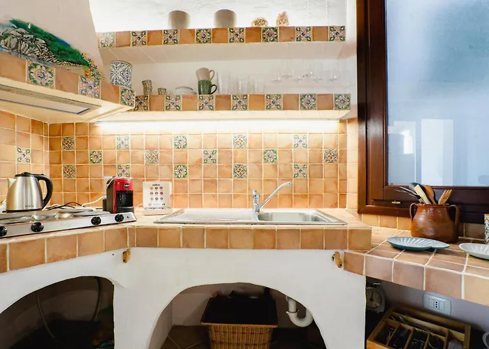 Centro - Cala Sabina * オルビア